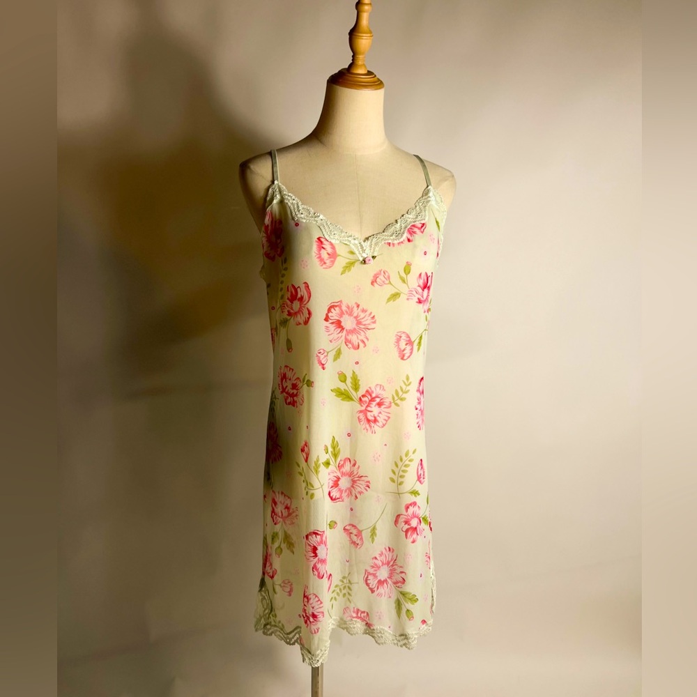 VINTAGE 90’s Willow Blossom Sheer Light Green Pink Mesh Chemise Large